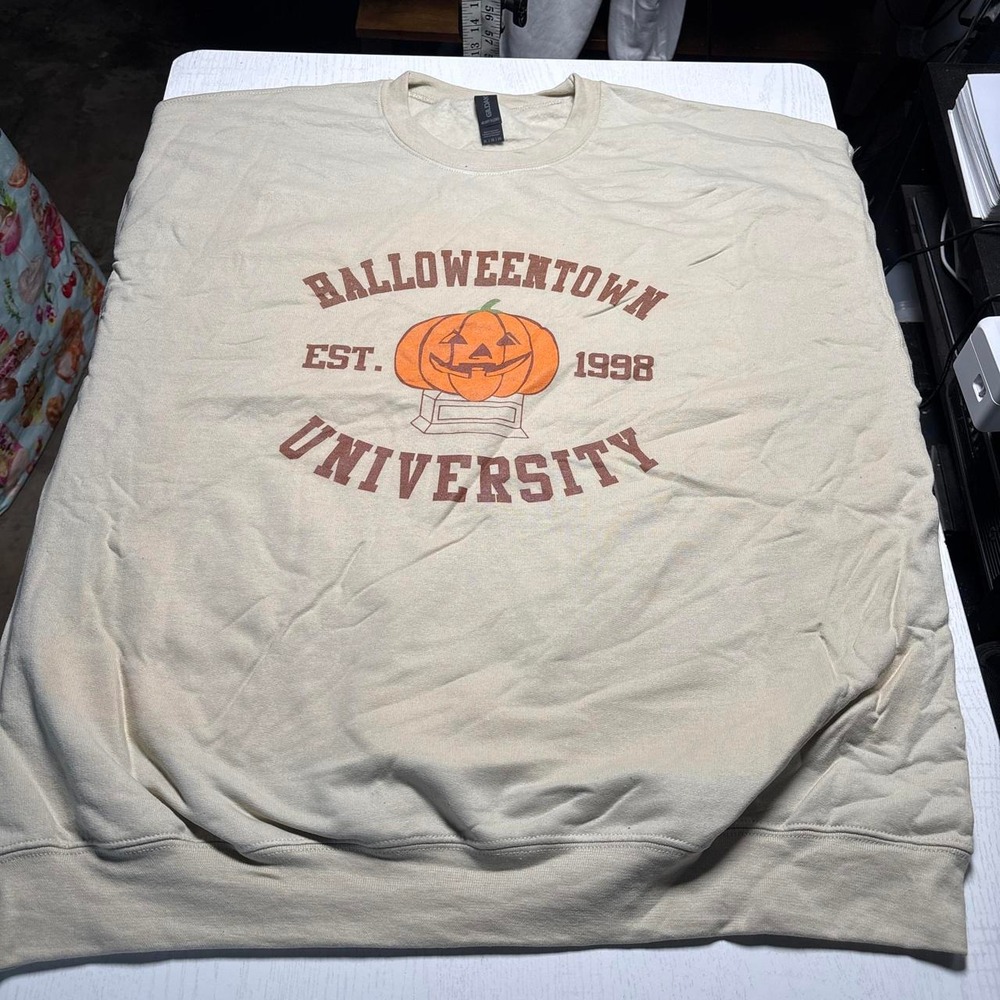 Gildan sweater crewneck size XL